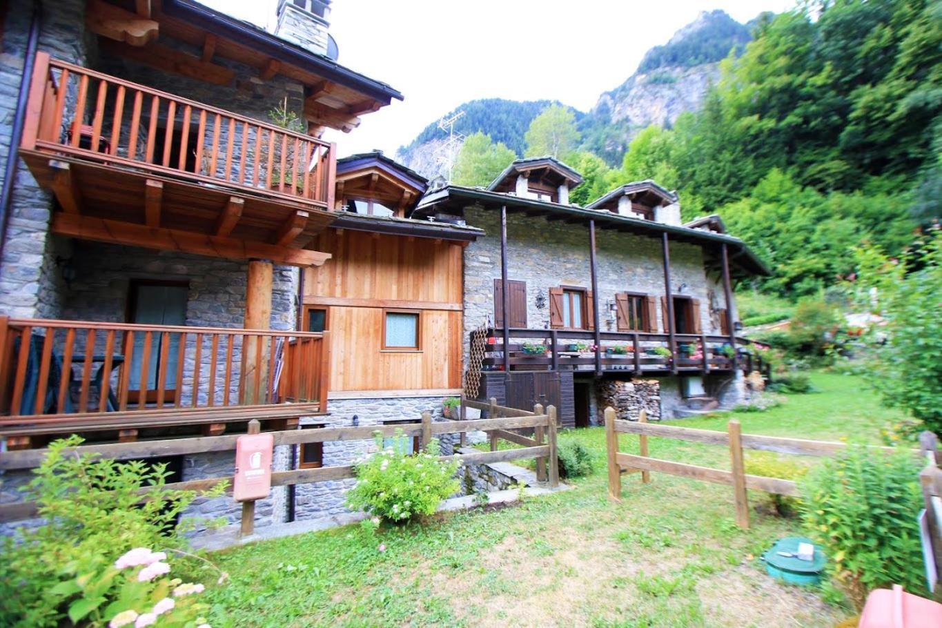 Champex Apartments プレ・サン・ディディエ エクステリア 写真